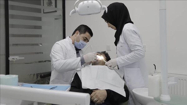 أسنان القاهرة وحياة كريمة يطلقان ٤ قوافل علاجية خلال شهر اغسطس