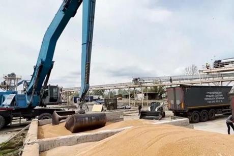 أوكرانيا تبحث عن مخطط بديل لتصدير الحبوب