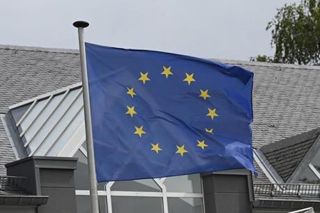 الاتحاد الأوروبي يكشف حجم وكلفة تسليحه لأوكرانيا خلال الأشهر الستة الماضية