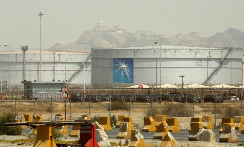 انخفاض أرباح "أرامكو" النفطية السعودية مع تراجع الأسعار والإنتاج