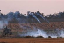 إسرائيل تقصف موقعاً لحماس بعد مظاهرات على حدود غزة