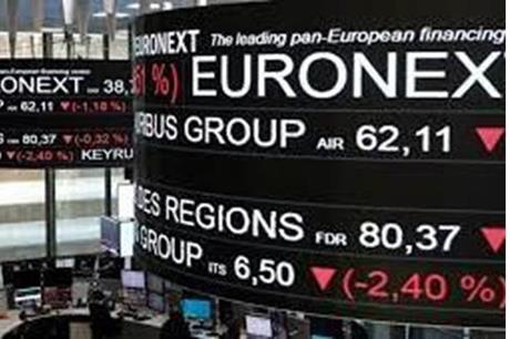أسهم أوروبا تختتم الأسبوع على انخفاض وسط قلق بشأن الفائدة
