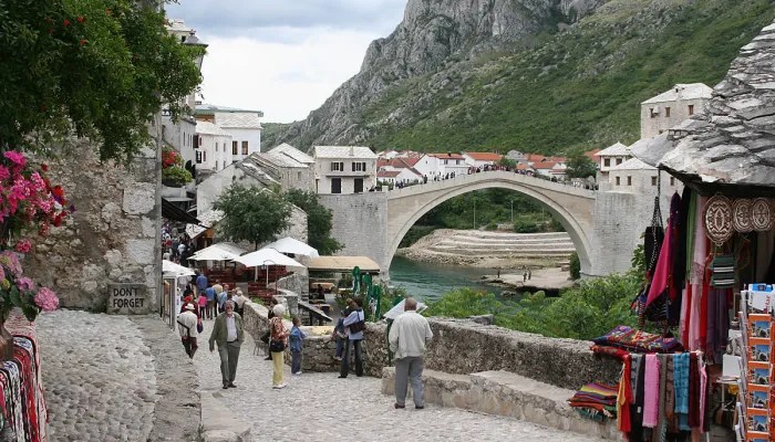  أفضل أماكن التسوق في البوسنة   موسوعة المسافر