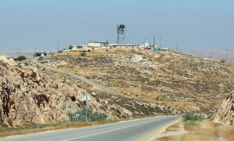 إسرائيل تشرعن ثلاث بؤر استيطانية في الضفة الغربية