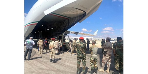طائرة الإغاثة الكويتية الثانية تصل إلى ليبيا وعلى متنها 41 طنا من المساعدات
