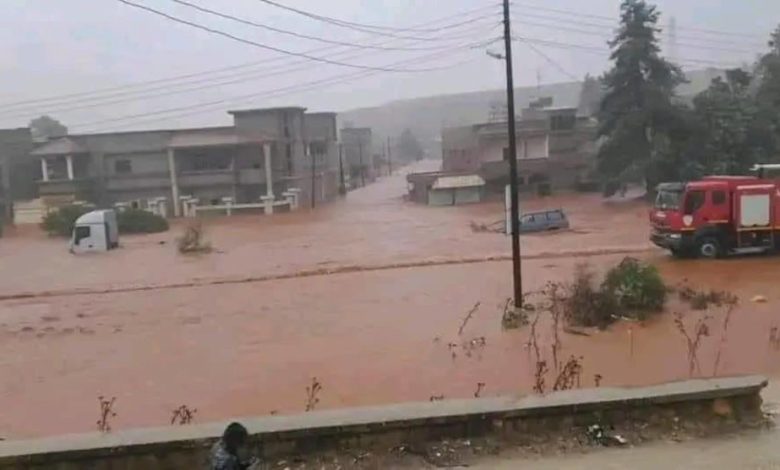 وفاة 2800 شخص جراء السيول والفيضانات في ليبيا