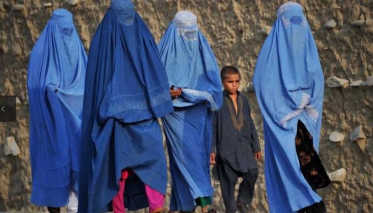 يوناما: معظم النساء في أفغانستان يعانين من الاكتئاب والعزلة والإذلال