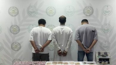 «مكافحة المخدرات» تقبض على 3 أشخاص بالمنطقة الشرقية لترويجهم مواد مخدرة - أخبار السعودية
