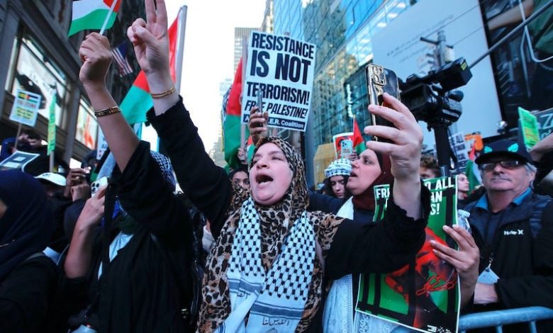 الآلاف يتظاهرون بنيويورك دعما للفلسطينيين