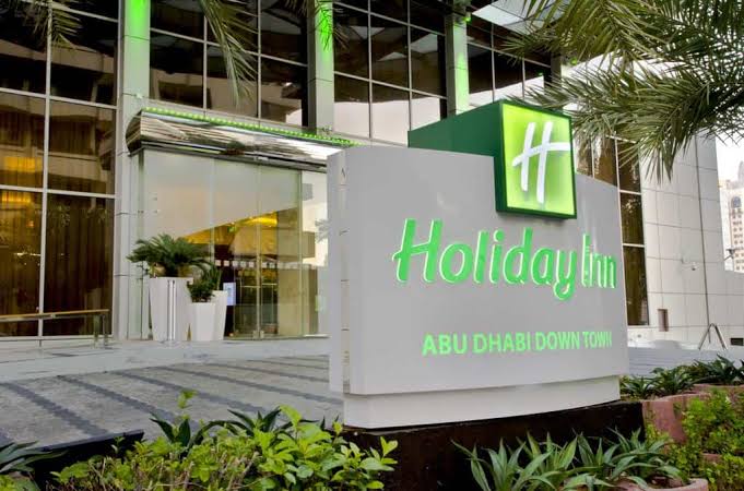 افتتاح فندق هوليداي إن الخليج التجاري بدبي ديسمبر المقبل  موسوعة المسافر