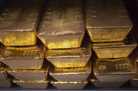 الذهب عالمياً يزداد لمعاناً مع تزايد المخاطر