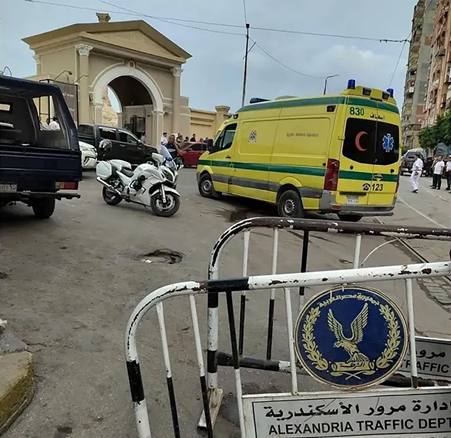 شرطي مصري يقتل 2 من السياح الإسرائيليين في الإسكندرية
