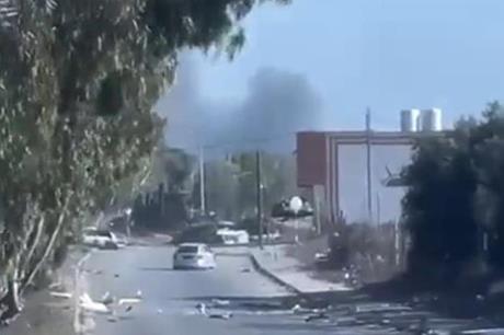 فيديو - أنباء عن دخول دبابات الاحتلال إلى الطريق الرئيسي في غزة وتقطع بين شمالها وجنوبها