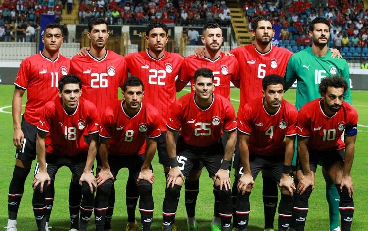 منتخب مصر يطير إلى العين لمواجهة زامبيا والجزائر