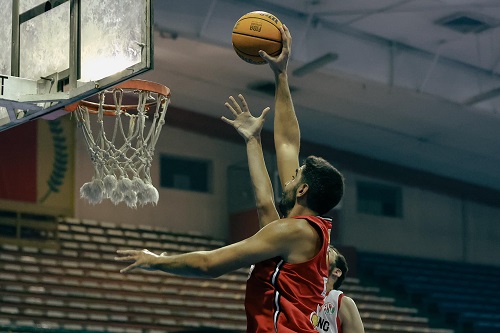 الأهلي يواجه مصر للتأمين في دوري مرتبط السلة