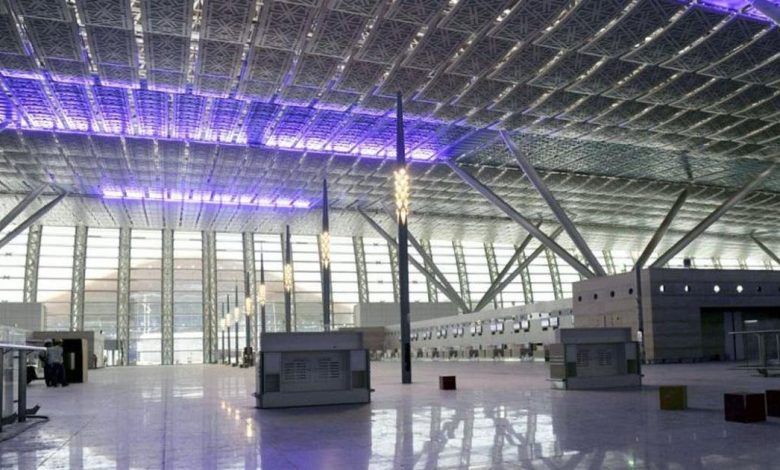 تدشين صالة التأشيرات السياحية في جوازات مطار الملك عبدالعزيز  موسوعة المسافر