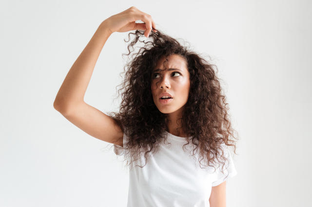 علاج مشاكل الشعر الهايش والمتقصف بوصفات من منزلك