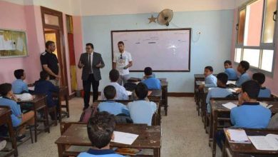 وكيل «تعليم جنوب سيناء» يؤكد استمرار تدريب طلاب الإعدادية على البوكليت