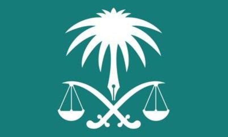 إحالة مواطنيْن للمحكمة تسببا في وفاة شخص بتصادمهما عمداً بمركبتيهما - أخبار السعودية