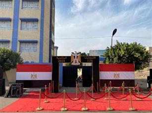 المصريون يتوجهون إلى صناديق الاقتراع لاختيار مرشحهم في انتخابات الرئاسة