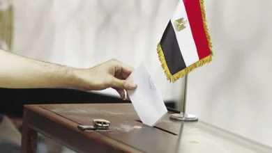 أبناء الجالية المصرية باليونان يتوافدون للتصويت في انتخابات الرئاسة
