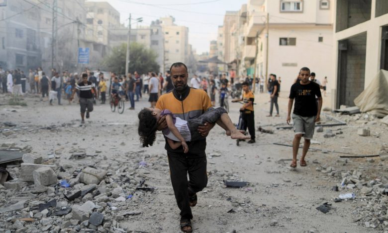 اليونيسف: أطفال غزة يصلون للمستشفيات بعظام مكسورة والشظايا تخترق أجسادهم