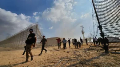 مواجهات بين فلسطينيين وقوات الاحتلال الإسرائيلي في قرية المزرعة الغربية