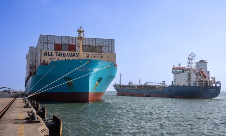 موانئ بورسعيد استقبلت 254 سفينة حمولة 4.6 مليون طن خلال نوفمبر