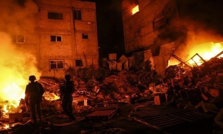 هل يلتزم الجيش الإسرائيلي بقواعد الاشتباك في قصف غزة؟