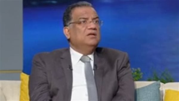 محمود مسلم يفجر مفاجأة غير متوقعة عن موعد تغيير الحكومة