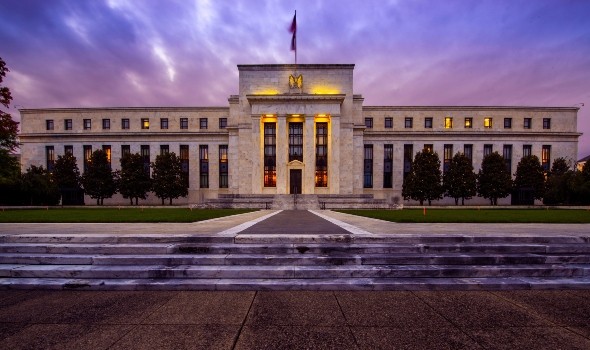 الاحتياطي الفيدرالي يسجل في 2023 أكبر خسارة في تاريخه