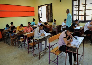 المدارس تعلن تعليمات أداء امتحانات الصفين الأول والثاني الثانوي