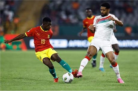 غينيا تفوز على جامبيا بهدف كامارا في كأس أمم أفريقيا