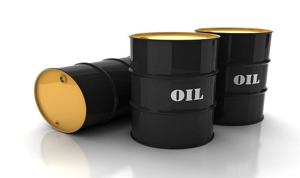 النفط يواصل التراجع وسط ترقب لموعد خفض الفائدة الأميركية