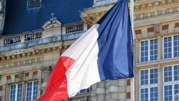 فرنسا تستدعي سفير موسكو لديها على خلفية مقتل 2 من مواطنيها بغارات روسية