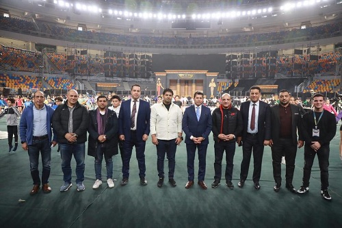 وزير الرياضة يتابع الاستعدادات النهائية لحفل افتتاح كأس العالم للجمباز الفني