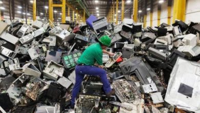 النفايات الإلكترونية ترتفع بمعدل 5 مرات أسرع من الكمية التي يتم إعادة تدويرها (تقرير)
